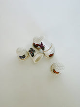 Load image into Gallery viewer, Vintage Thimble Set 2