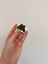 Load image into Gallery viewer, Vintage Holiday Matchbox