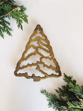 Load image into Gallery viewer, Brass Christmas Tree Trivet