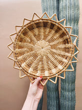 Load image into Gallery viewer, Woven Sun Tray