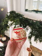 Load image into Gallery viewer, Retro Santa Glass Ball Ornament