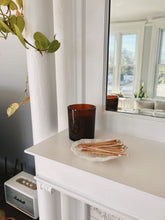 Load image into Gallery viewer, White Onyx Shell Dish