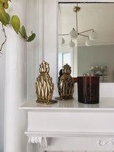 Load image into Gallery viewer, Vintage Brass Pineapple Bookends