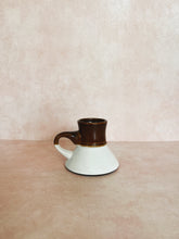 Load image into Gallery viewer, Petite Brown and White No-Spill Mug