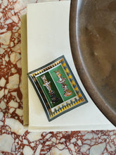 Load image into Gallery viewer, Small Houze Art Dish