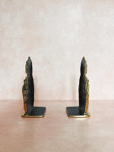 Load image into Gallery viewer, Vintage Brass Pineapple Bookends