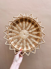 Load image into Gallery viewer, Woven Sun Tray