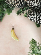 Load image into Gallery viewer, Glitter Banana Ornament