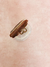 Load image into Gallery viewer, Onyx Shell Box