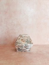 Load image into Gallery viewer, Pink Onyx Coaster Set