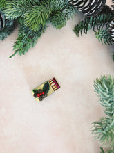 Load image into Gallery viewer, Vintage Holiday Matchbox