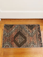 Load image into Gallery viewer, Small Brown Turkish Rug