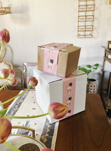 Load image into Gallery viewer, Woven Pink Basket