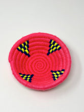 Load image into Gallery viewer, Woven Pink Basket