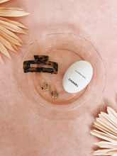 Load image into Gallery viewer, Pink Depression Glass Plate