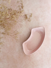 Load image into Gallery viewer, Midcentury Modern Pink Dish