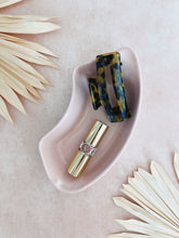 Load image into Gallery viewer, Midcentury Modern Pink Dish