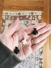 Load image into Gallery viewer, Penguin Magnet Set