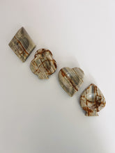 Load image into Gallery viewer, Onyx Playing Card Suit Ashtrays