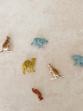 Load image into Gallery viewer, Zoo Animals Magnet Set