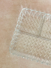 Load image into Gallery viewer, Basket Weave Glass Tray