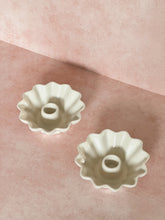 Load image into Gallery viewer, Matte White Candlestick Holders