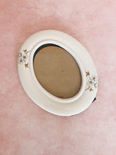 Load image into Gallery viewer, Floral Oval Picture Frame