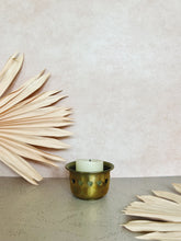 Load image into Gallery viewer, Brass Heart Dish