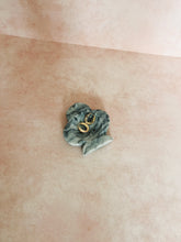 Load image into Gallery viewer, Black and White Playing Card Suit Ashtrays