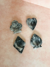 Load image into Gallery viewer, Black and White Playing Card Suit Ashtrays