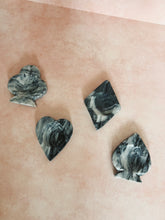 Load image into Gallery viewer, Black and White Playing Card Suit Ashtrays