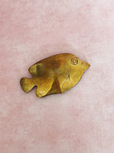 Load image into Gallery viewer, Brass Fish