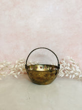 Load image into Gallery viewer, Brass Heart Dish with Handle