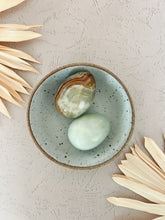 Load image into Gallery viewer, Stone Egg Set 3