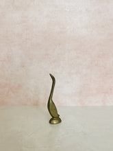 Load image into Gallery viewer, Brass Long Neck Bird