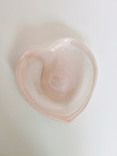 Load image into Gallery viewer, Murano-Style Glass Heart Dish