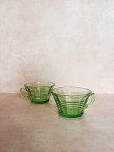Load image into Gallery viewer, Lime Green Glass Mugs