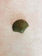 Load image into Gallery viewer, Brass Shell Box