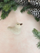 Load image into Gallery viewer, Wool Bird Ornament
