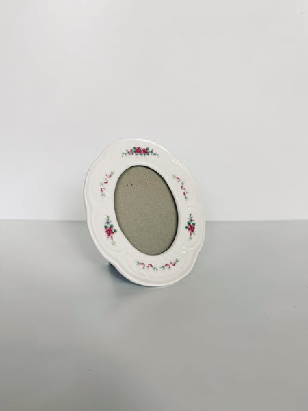 Floral Oval Picture Frame