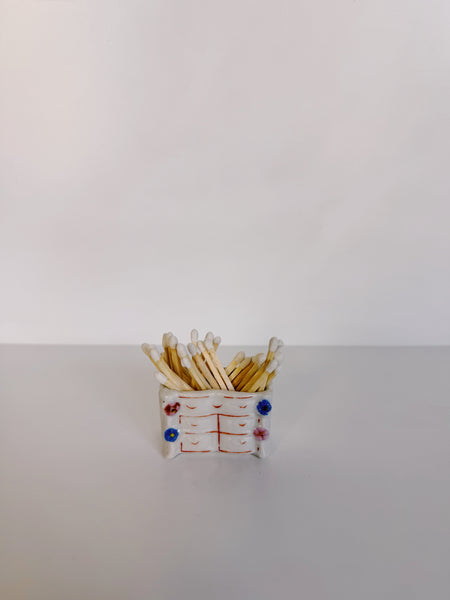Porcelain Dresser Match Striker