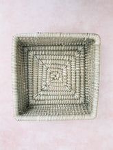 Load image into Gallery viewer, Square Seagrass Basket
