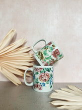 Load image into Gallery viewer, Pair of Floral Mugs
