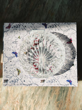 Load image into Gallery viewer, Crystal Ashtray with Inlay Design
