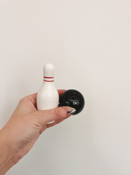 Bowling Pin and Ball Shaker Set