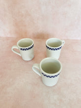 Load image into Gallery viewer, Blue Checkered Rim Mugs
