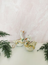 Load image into Gallery viewer, Pair of Swan Ornaments

