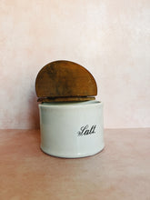 Load image into Gallery viewer, Ceramic Salt Box
